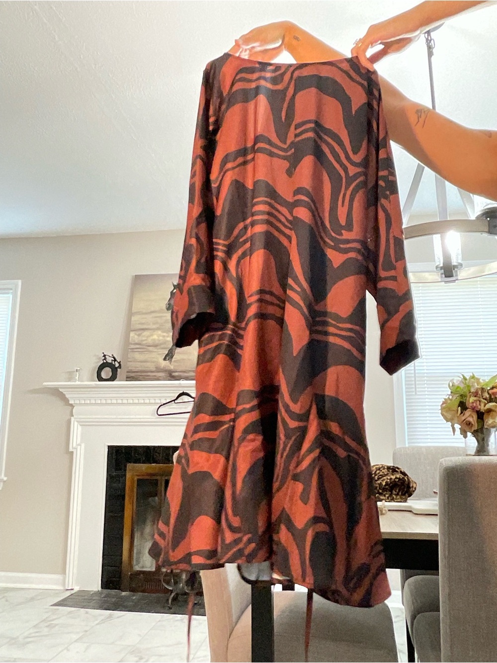 CROSBY by Mollie Burch Rust and Black Abstract Silk Dress - Picture 2 of 5
